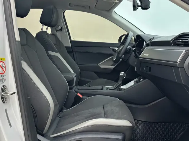 Audi Q3 — Фото автомобиля 9