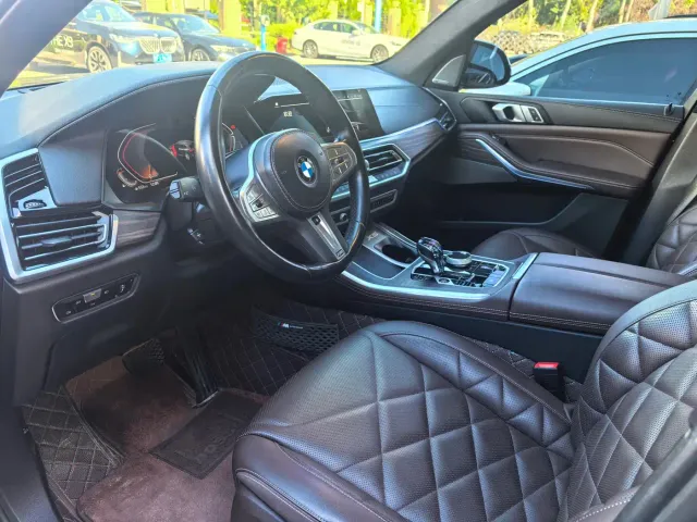 BMW X5 — Фото автомобиля 8