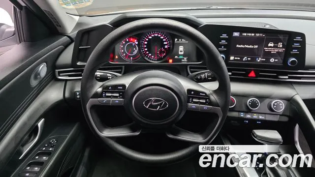 Hyundai Avante — Фото автомобиля 13