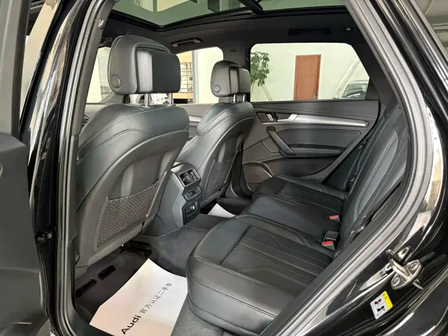 Audi Q5L — Фото автомобиля 8