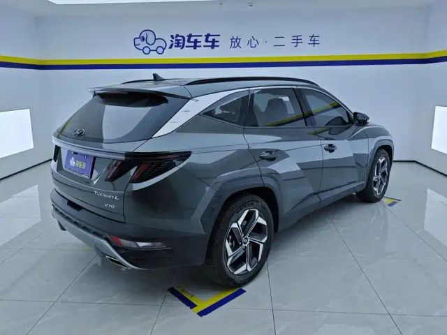 Hyundai Tucson — Фото автомобиля 3