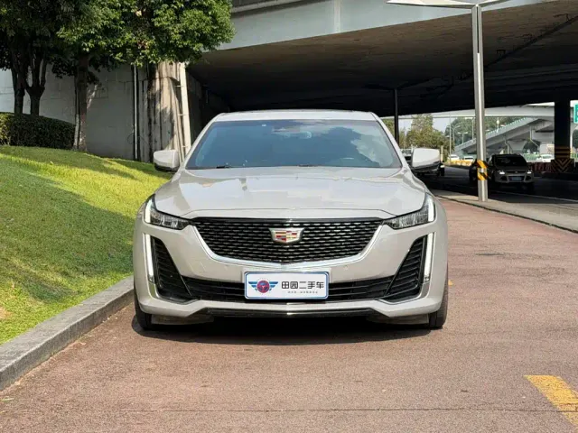 Cadillac CT5 — Фото автомобиля 2