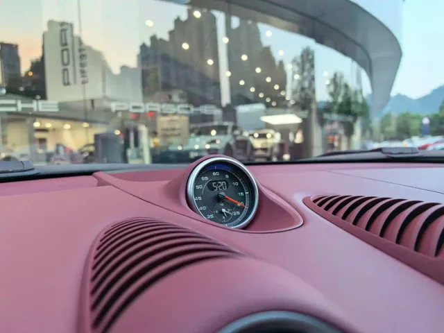 Porsche 718 — Фото автомобиля 8