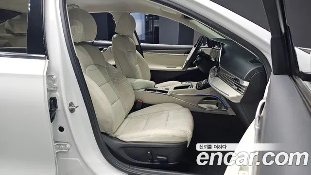 Hyundai Grandeur Grandeur (New) — Фото автомобиля 10