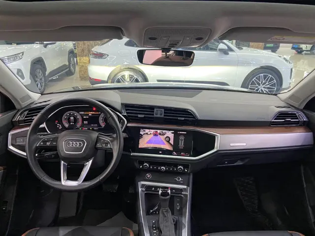Audi Q3 — Фото автомобиля 9