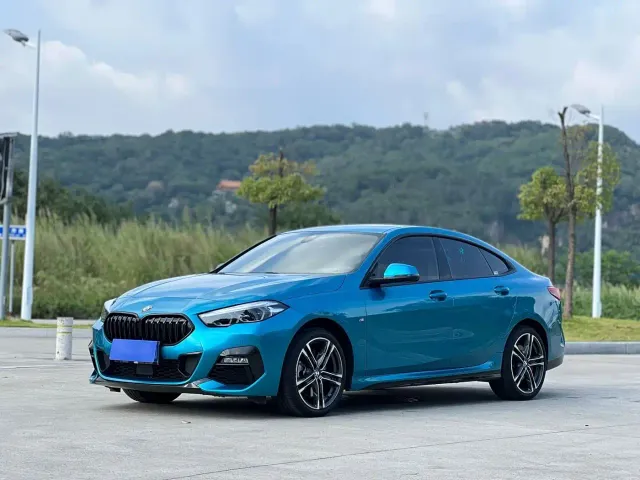 Фотография автомобиля — BMW 2 Series