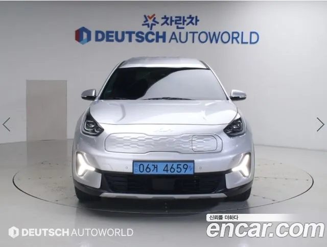 Kia Niro — Фото автомобиля 3