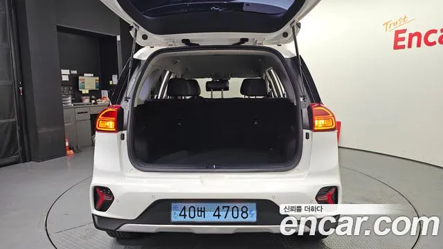 Kia Niro Niro Plus Air — Фото автомобиля 17