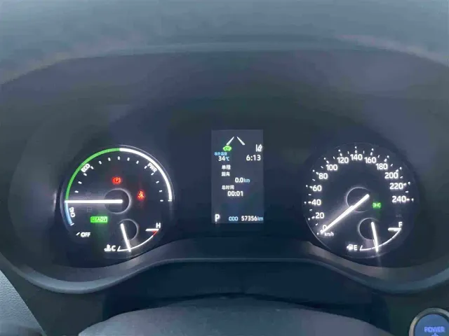 Toyota Sienna — Фото автомобиля 8