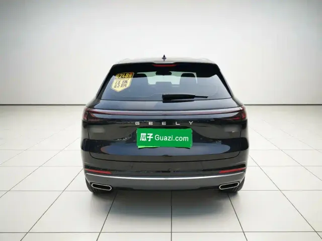 Geely Galaxy Starship 7 EM-i — Фото автомобиля 3