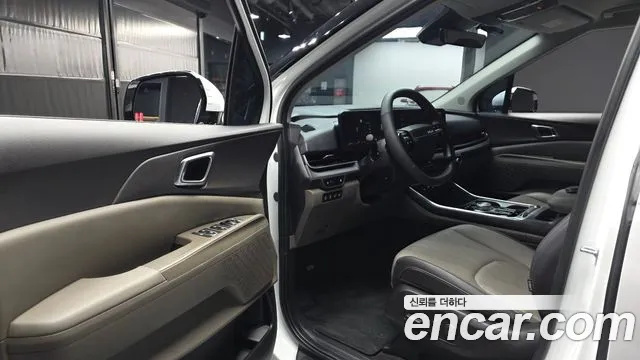 Kia Carnival — Фото автомобиля 15