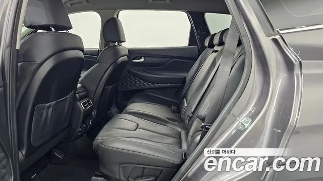 Hyundai Santafe Новый Santa Fe Дизель 2.2 2WD — Фото автомобиля 25