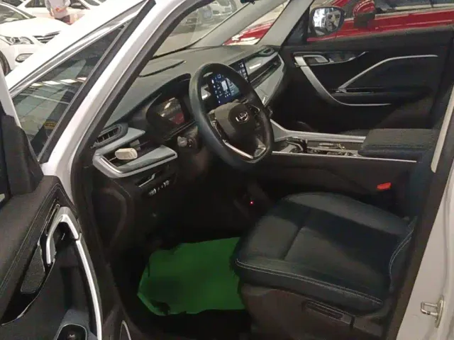 Geely Jiaji — Фото автомобиля 14