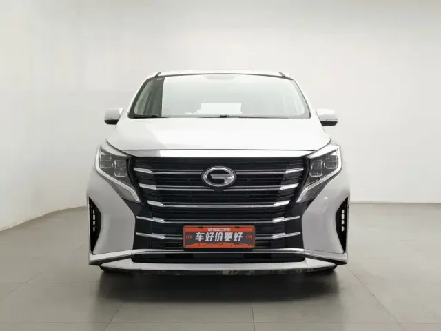 GAC Trumpchi M8 — Фото автомобиля 3
