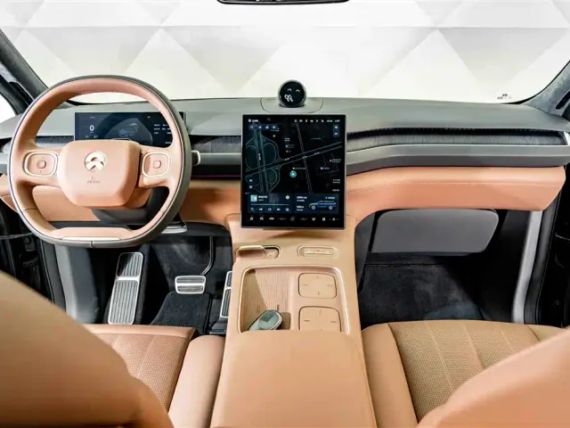 Nio ES8 — Фото автомобиля 14