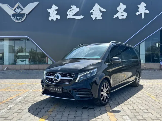 Фотография автомобиля — Mercedes-Benz V-Class