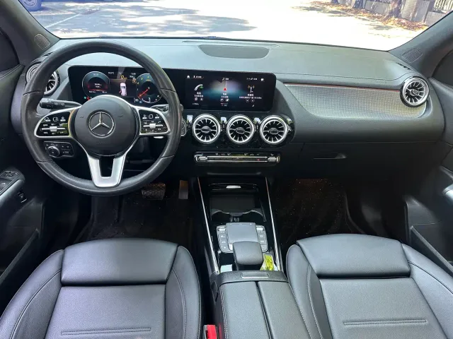 Mercedes-Benz GLA-Class — Фото автомобиля 10