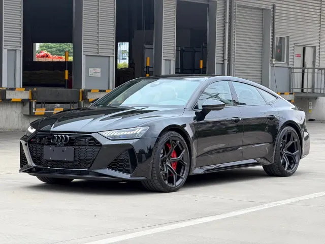 Фотография автомобиля — Audi RS 7