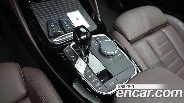 BMW X4 xDrive20i M Sport — Фото автомобиля 9
