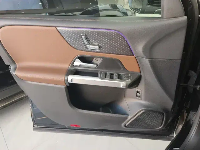 Mercedes-Benz GLB-Class — Фото автомобиля 7
