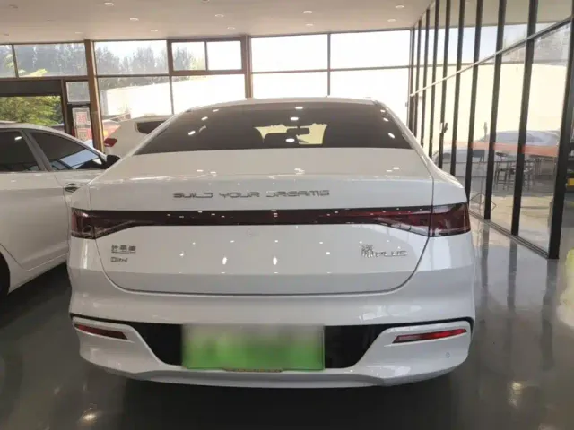 BYD Qin PLUS — Фото автомобиля 5