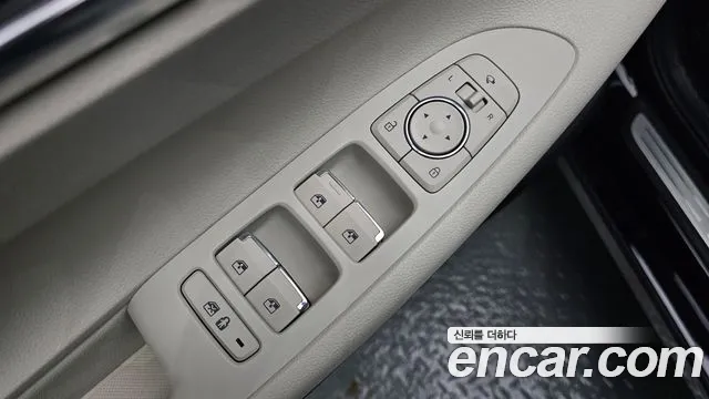 Hyundai Grandeur Grandeur (New) Hybrid — Фото автомобиля 29