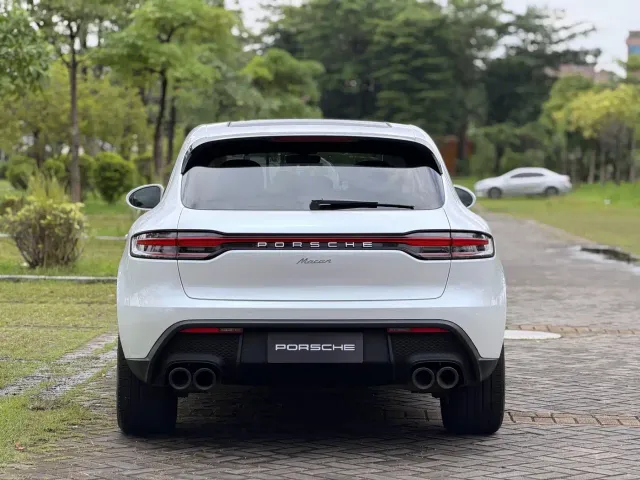 Porsche Macan — Фото автомобиля 6