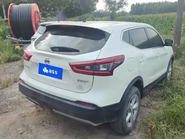Nissan Qashqai — Фото автомобиля 3