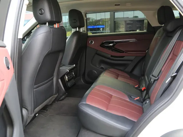 Land Rover Range Rover Evoque — Фото автомобиля 17
