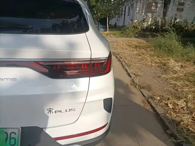 BYD Song PLUS — Фото автомобиля 7