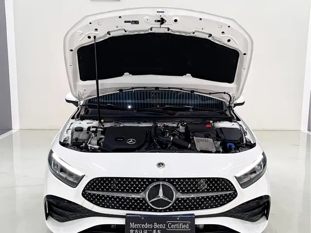 Mercedes-Benz A-Class — Фото автомобиля 14