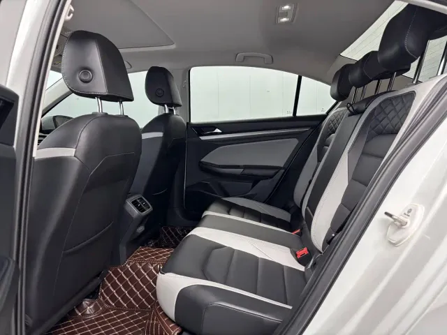 Volkswagen Bora 2023 280TSI DSG Prestige Edition — Фото автомобиля 5