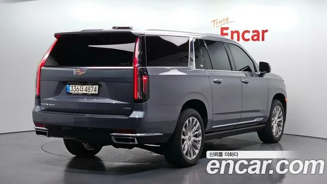 Cadillac Escalade Escalade 5 поколение — Фото автомобиля 2