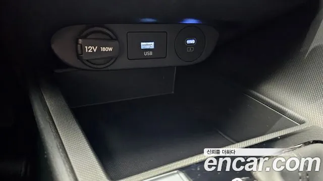 Hyundai AVANTE Новый Avante (CN7) — Фото автомобиля 19