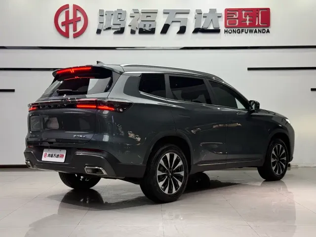Chery Tiggo 8 PLUS — Фото автомобиля 4
