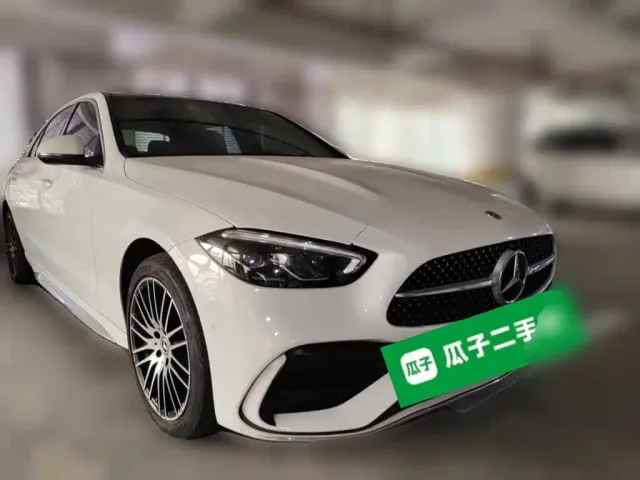 Mercedes-Benz C-Class — Фото автомобиля 3