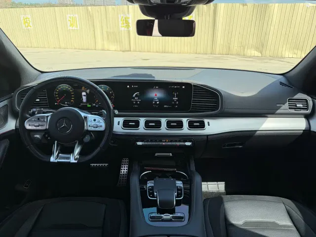 Mercedes-Benz GLE-Class AMG — Фото автомобиля 8