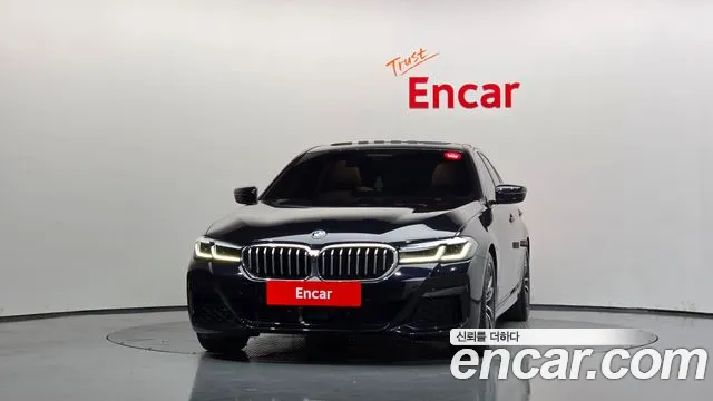 BMW 5 Series G30 — Фото автомобиля 3