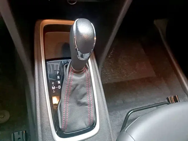 Chevrolet Monza — Фото автомобиля 13