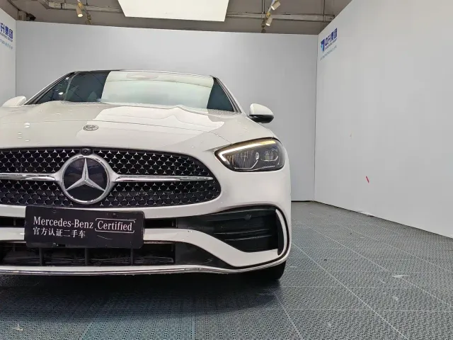 Mercedes-Benz C-Class — Фото автомобиля 18