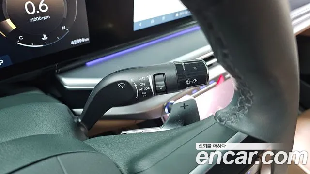 Hyundai Grandeur GN7 — Фото автомобиля 26