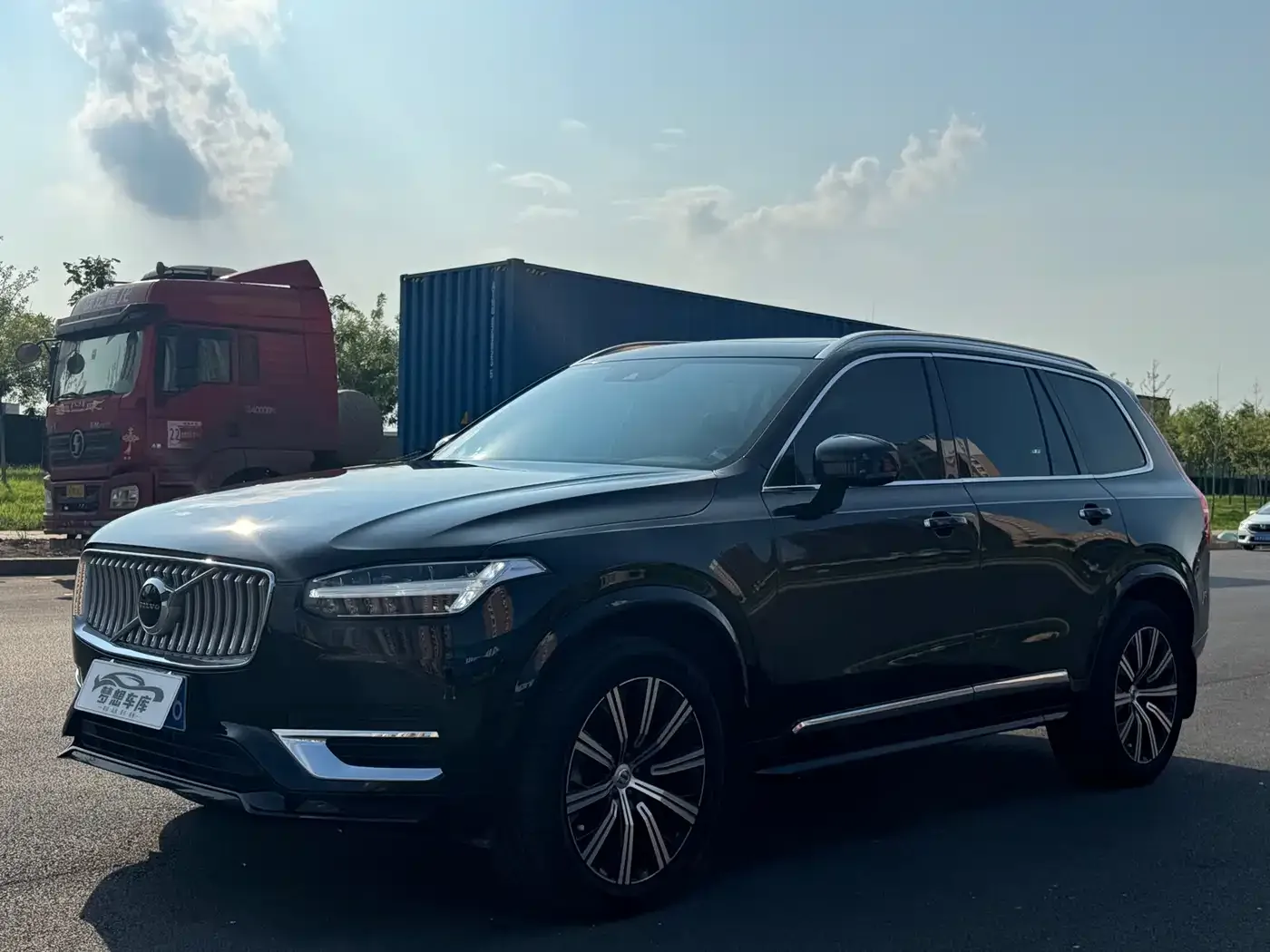 Фотография автомобиля — Volvo XC90