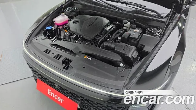 Hyundai Grandeur GN7 — Фото автомобиля 6