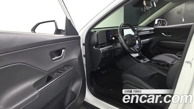 Hyundai Kona SX2 — Фото автомобиля 10
