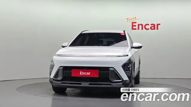 Hyundai Kona SX2 — Фото автомобиля 3