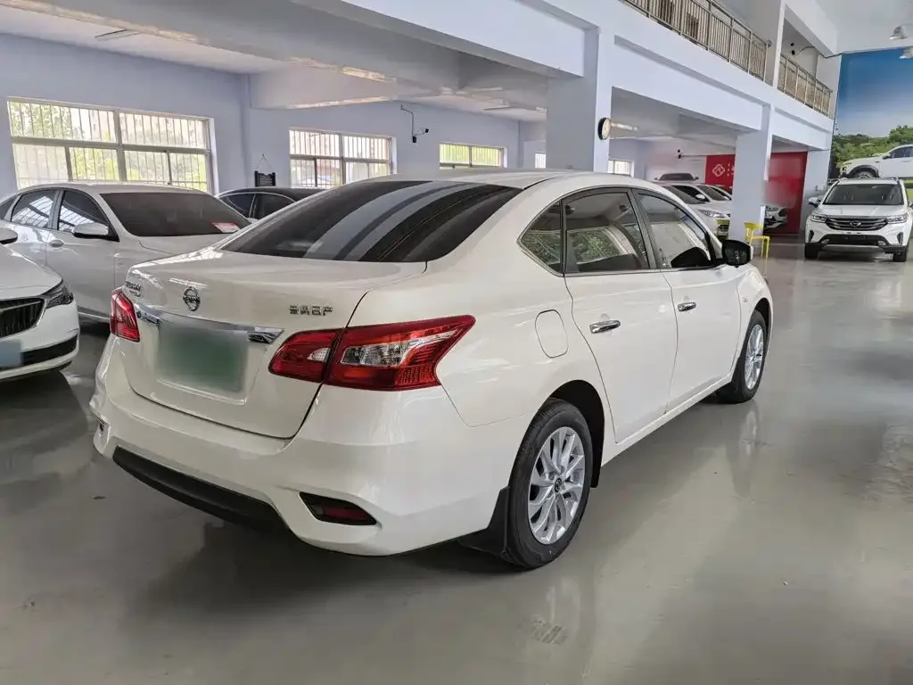 Nissan Sylphy 2024 Facelift III Classic 1.6XE CVT Comfort Edition — Фото автомобиля 6