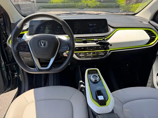 Changan Benben E-Star — Фото автомобиля 13