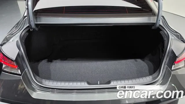 Hyundai AVANTE Новый Avante (CN7) — Фото автомобиля 29