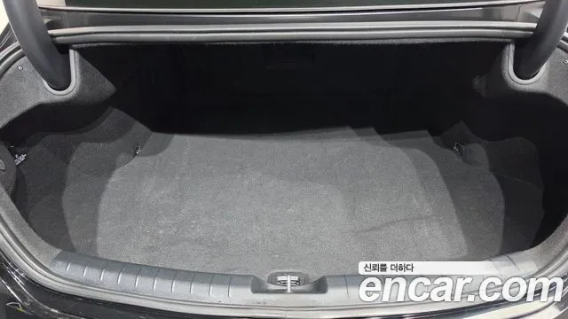 Hyundai Grandeur New — Фото автомобиля 26