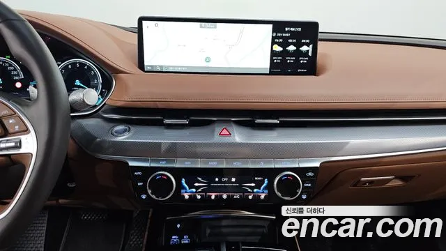 Genesis G80 Бензин 2.5 турбо AWD — Фото автомобиля 13